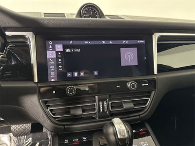 2023 Porsche Macan T