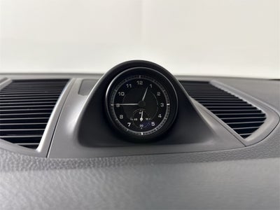 2023 Porsche Macan T