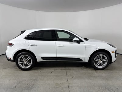 2023 Porsche Macan T