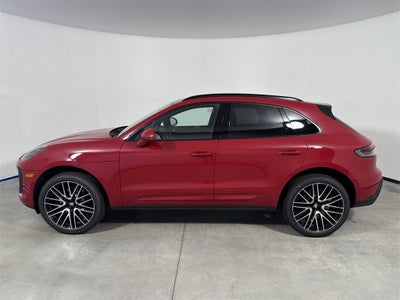 2025 Porsche Macan AWD