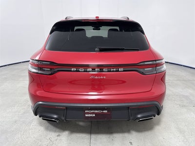 2025 Porsche Macan AWD