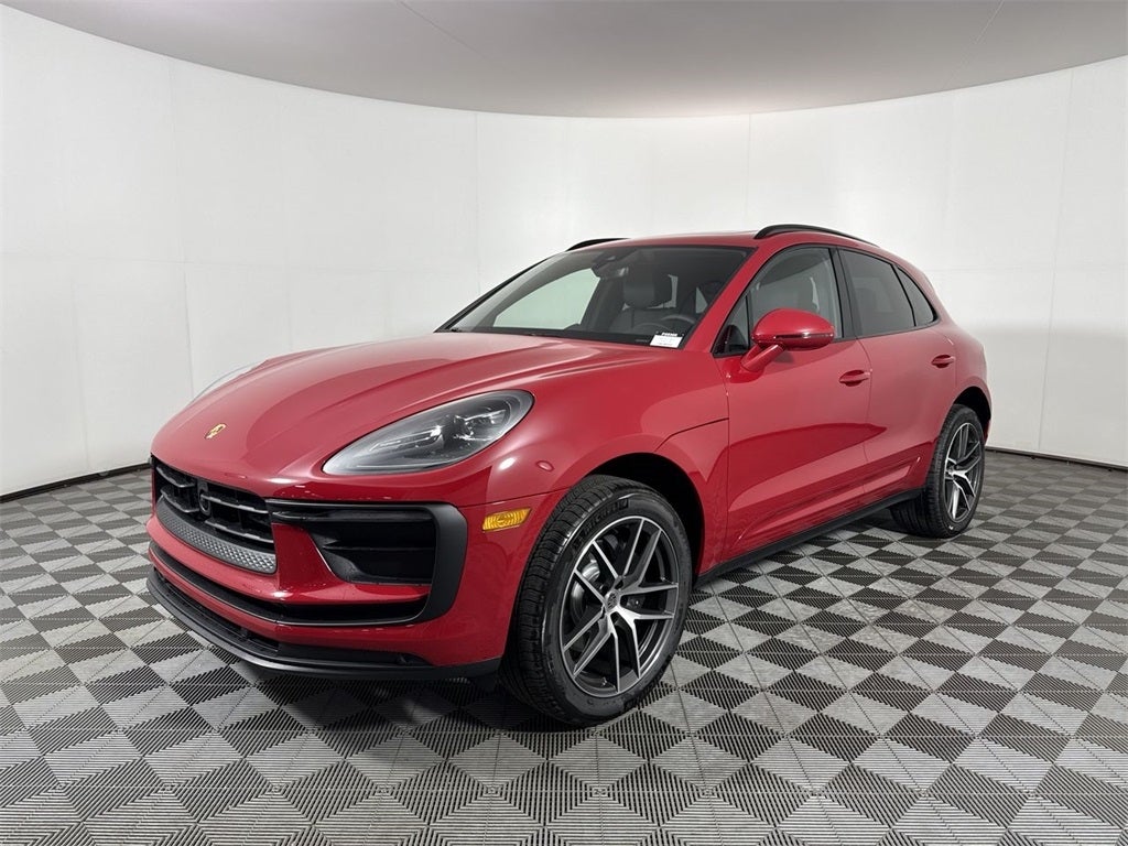 2025 Porsche Macan AWD