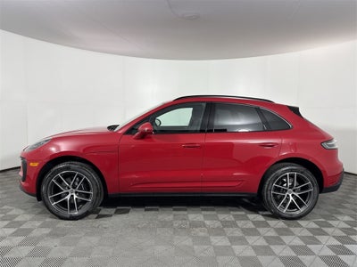 2025 Porsche Macan AWD