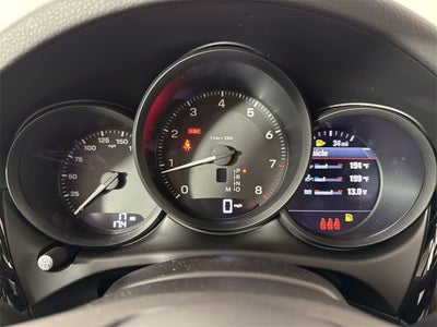 2025 Porsche Macan AWD