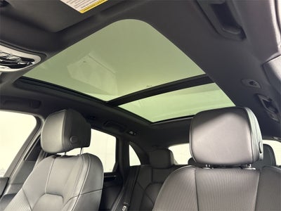 2025 Porsche Macan AWD