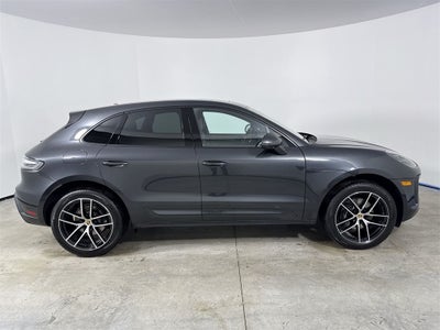 2025 Porsche Macan AWD