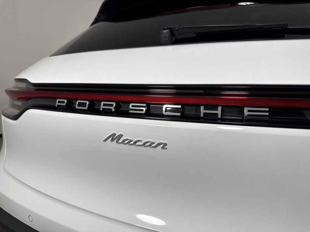 2026 Porsche Macan T