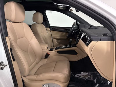 2026 Porsche Macan T