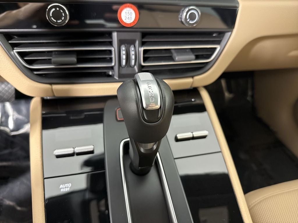 2026 Porsche Macan T