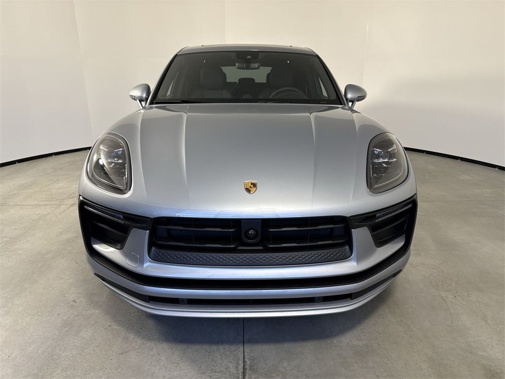 2026 Porsche Macan T