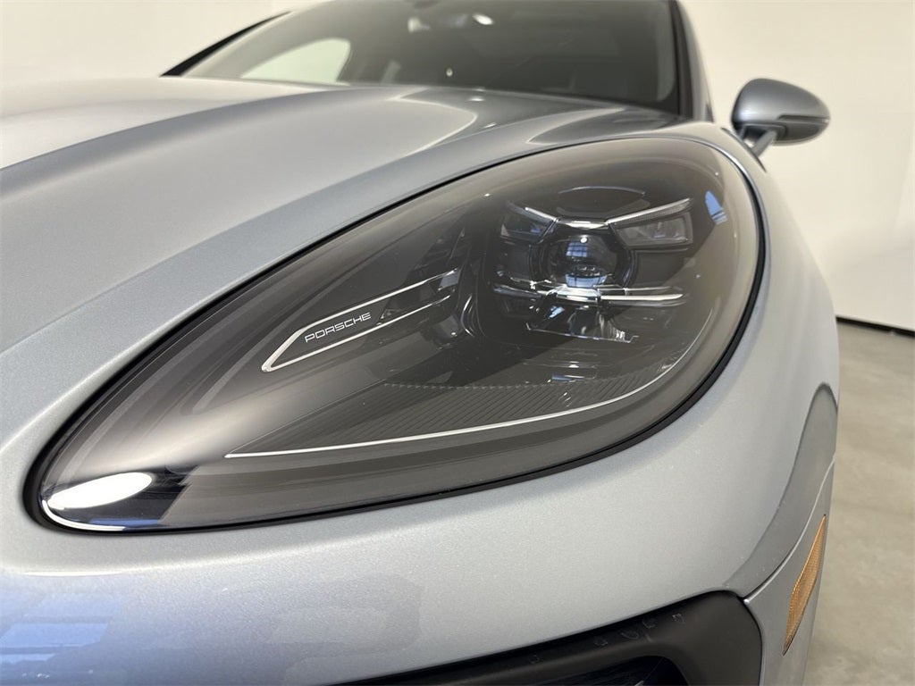 2026 Porsche Macan T