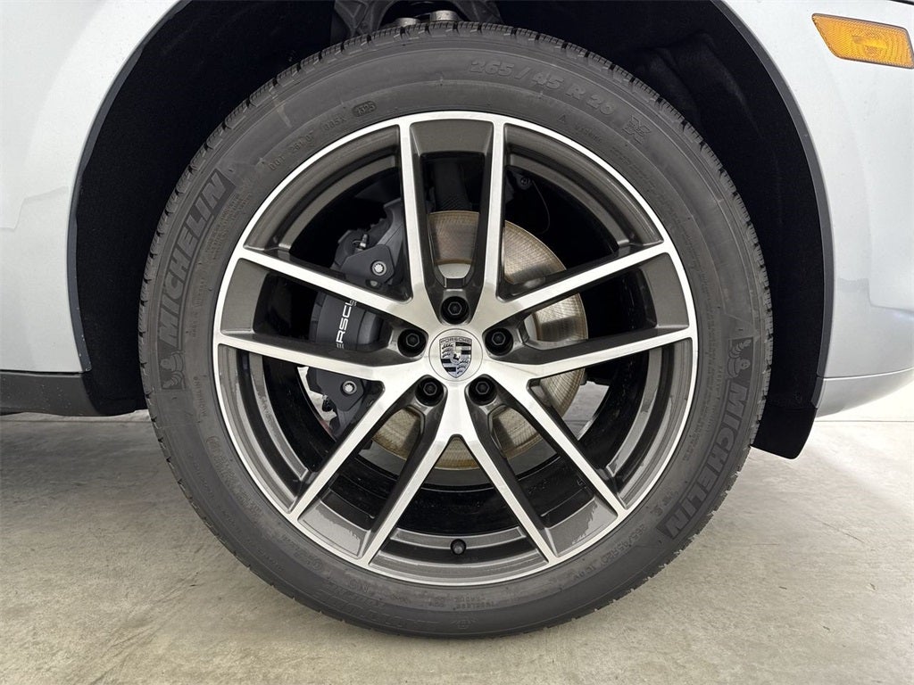 2026 Porsche Macan T