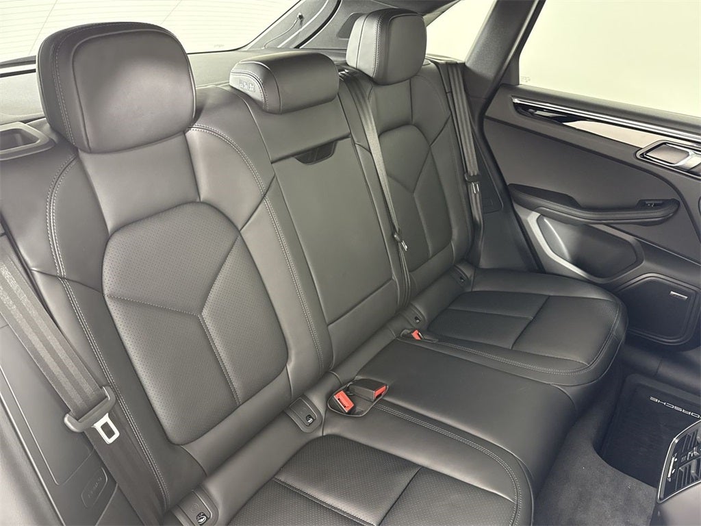 2026 Porsche Macan T