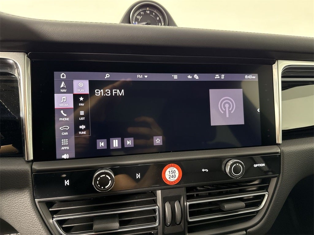 2026 Porsche Macan T