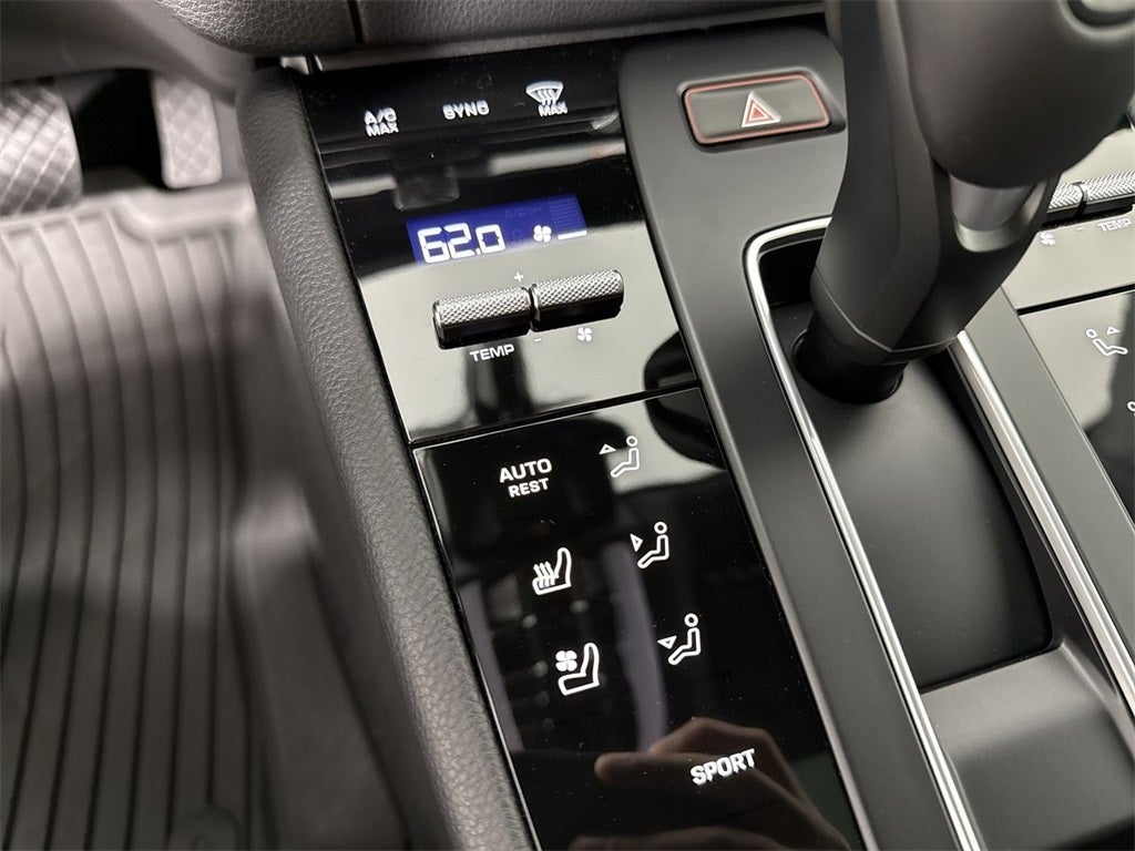 2026 Porsche Macan T