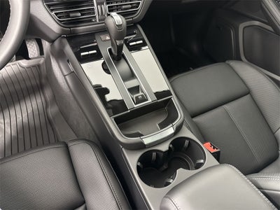 2026 Porsche Macan T