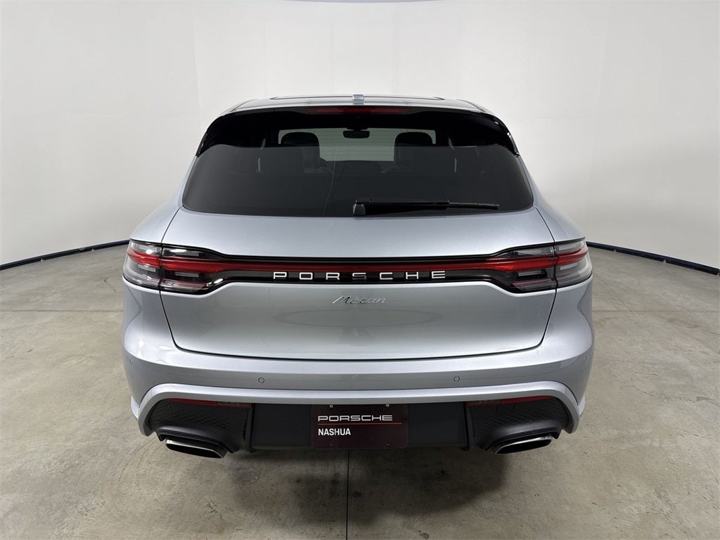 2026 Porsche Macan AWD