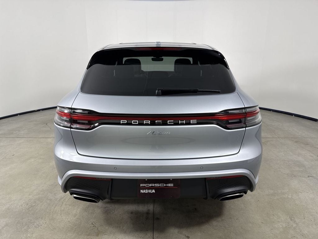 2026 Porsche Macan AWD