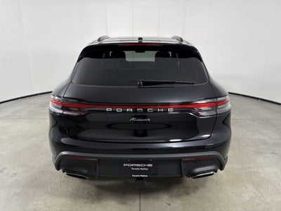 2026 Porsche Macan Macan