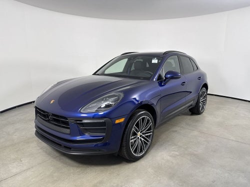 2026 Porsche Macan AWD
