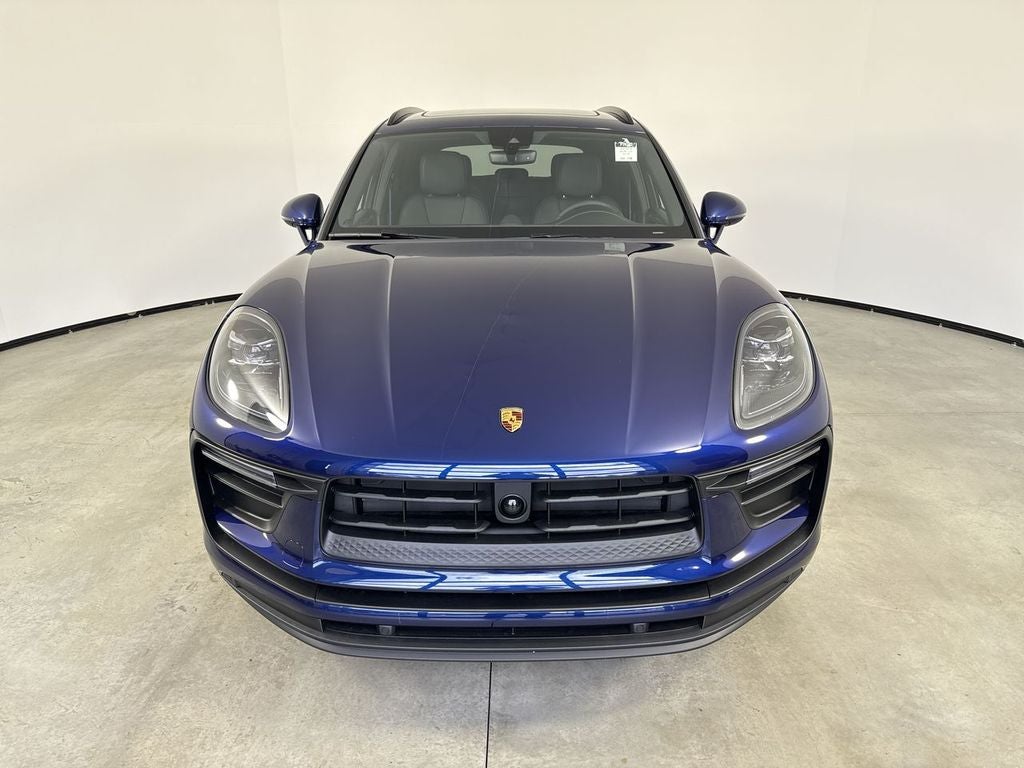 2026 Porsche Macan AWD