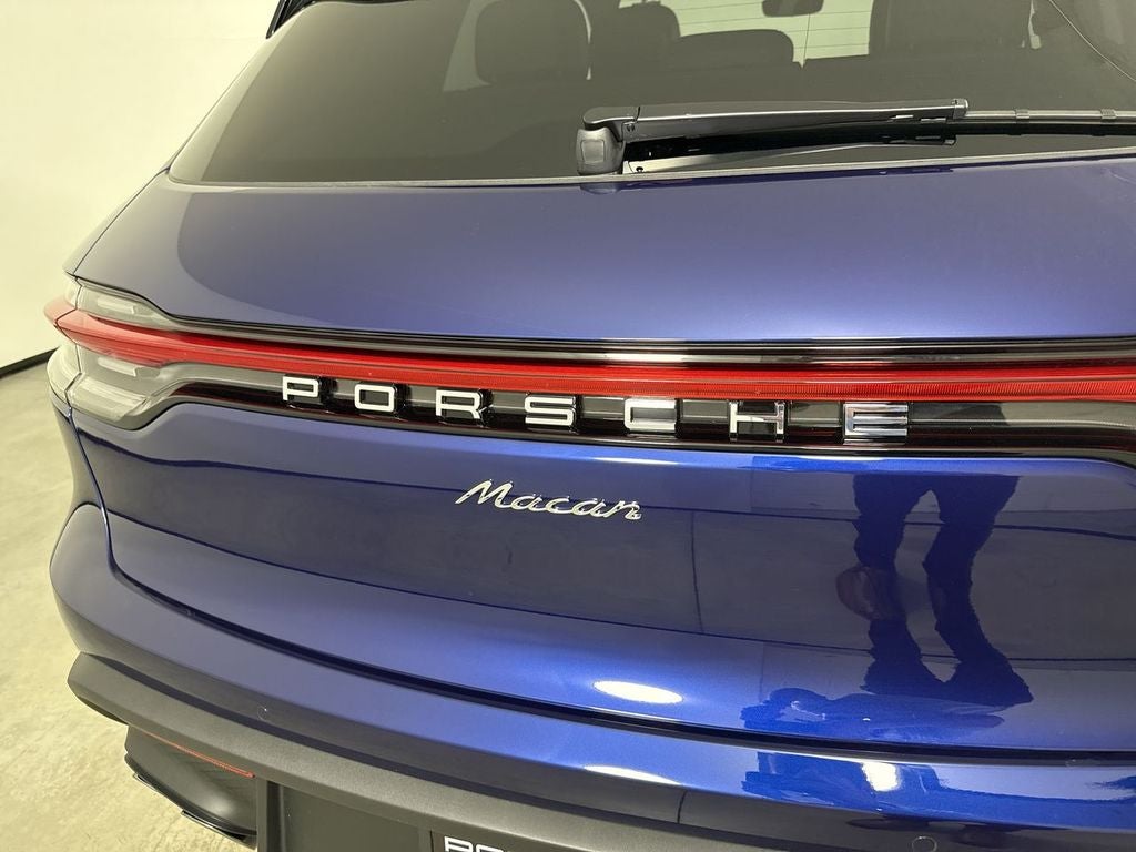 2026 Porsche Macan AWD