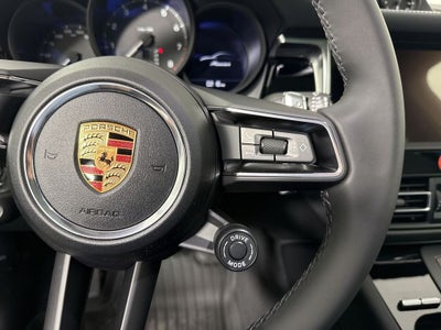 2026 Porsche Macan AWD