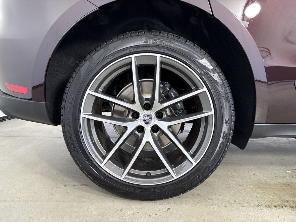 2026 Porsche Macan AWD