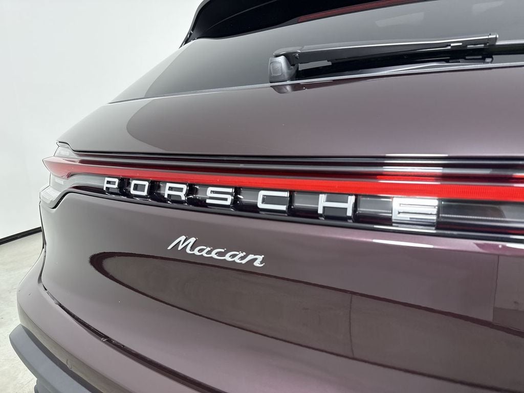 2026 Porsche Macan AWD