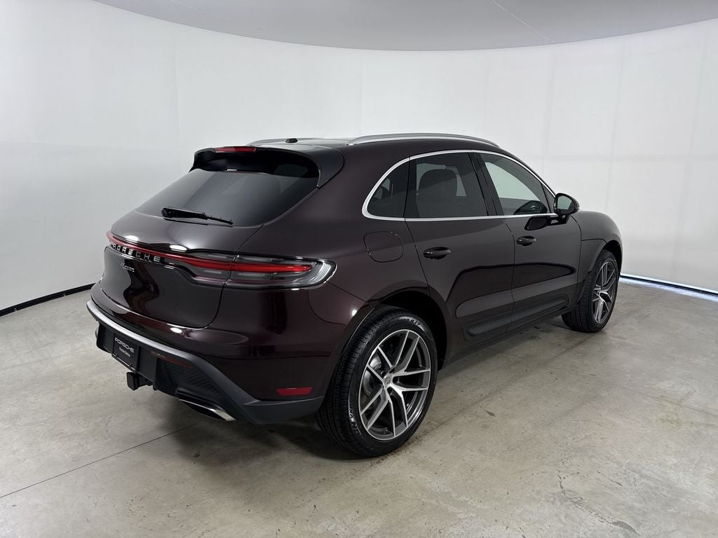 2026 Porsche Macan Macan