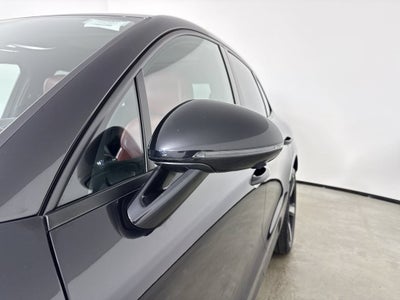 2023 Porsche Macan AWD