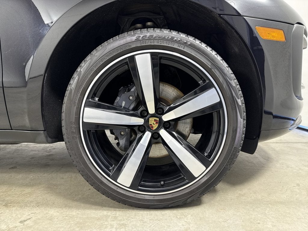 2023 Porsche Macan AWD