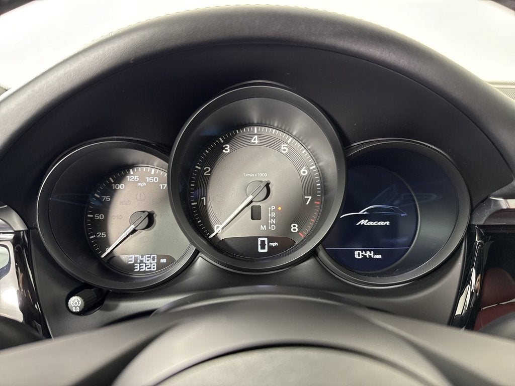 2023 Porsche Macan AWD