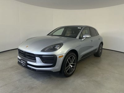 2023 Porsche Macan T