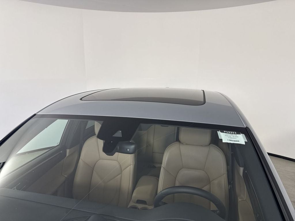 2023 Porsche Macan T