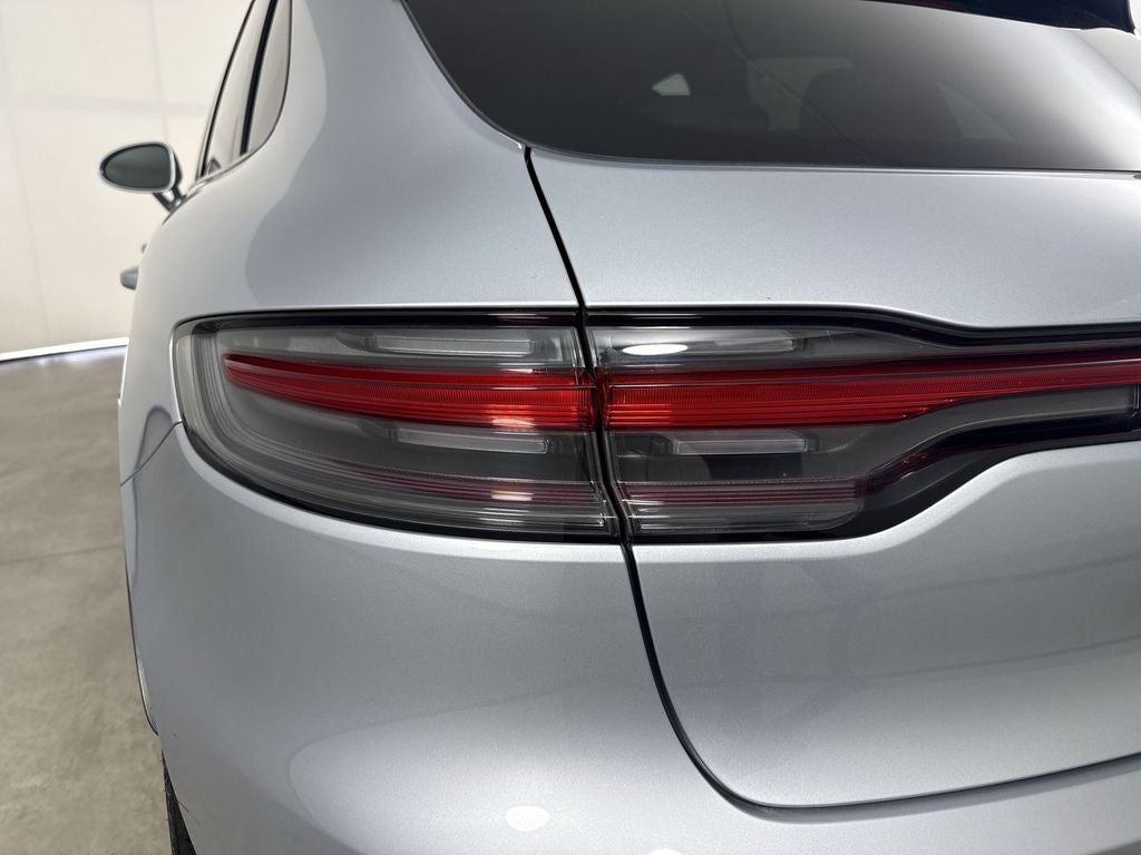 2023 Porsche Macan T