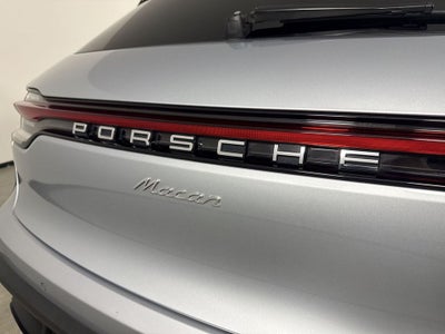 2023 Porsche Macan T