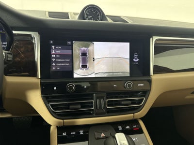 2023 Porsche Macan T