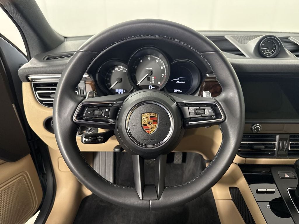 2023 Porsche Macan T