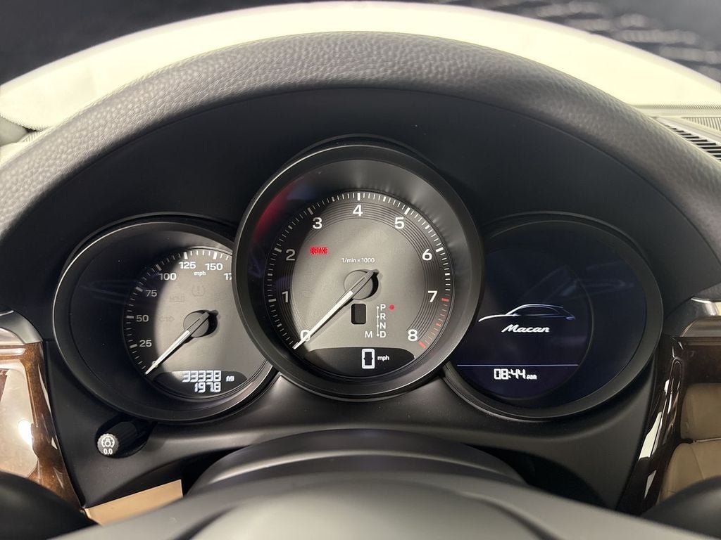 2023 Porsche Macan T