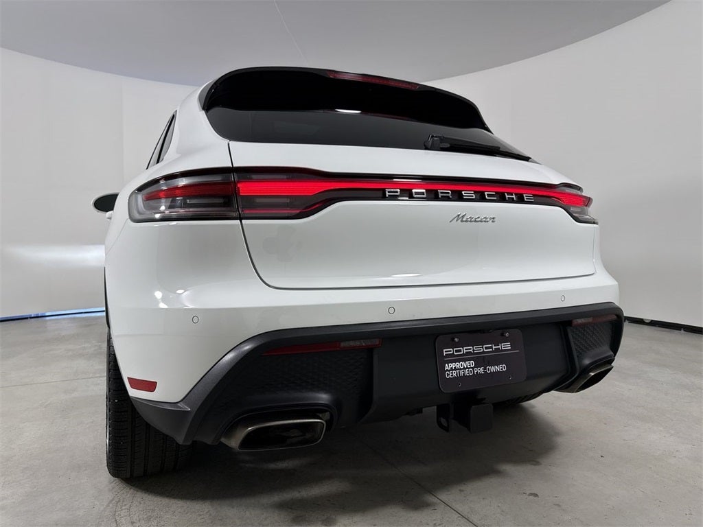 2025 Porsche Macan AWD