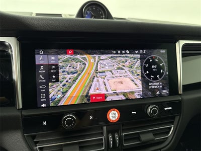 2025 Porsche Macan AWD