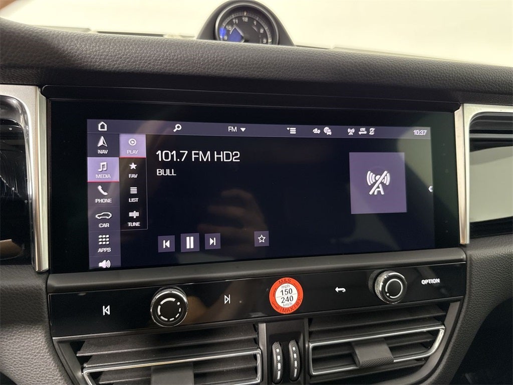 2025 Porsche Macan AWD