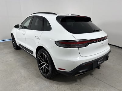 2025 Porsche Macan AWD