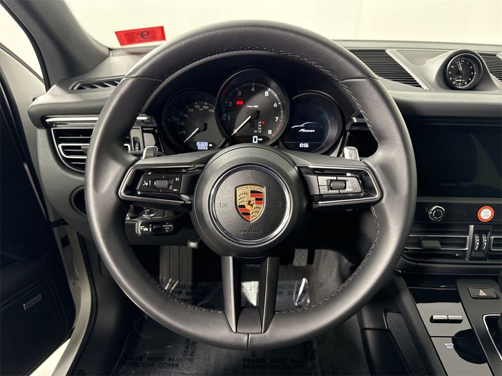 2025 Porsche Macan AWD
