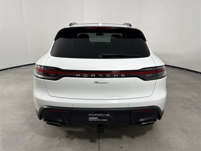 2025 Porsche Macan AWD