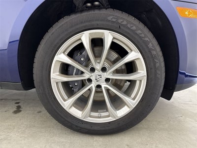 2025 Porsche Macan AWD