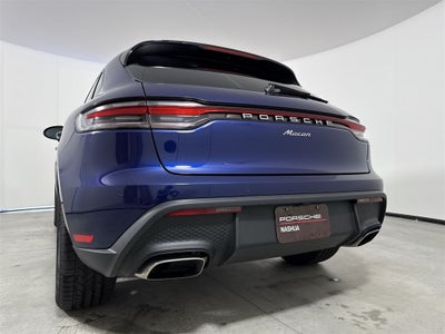 2025 Porsche Macan AWD
