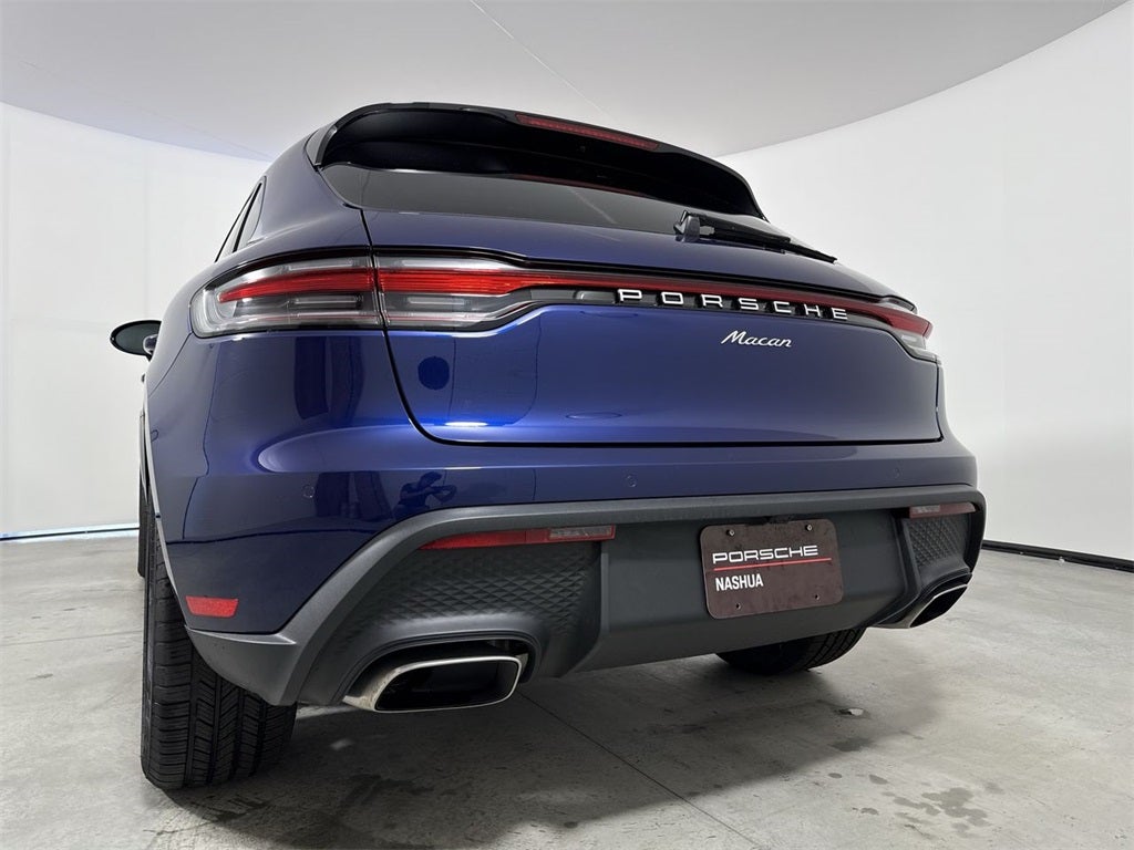 2025 Porsche Macan AWD