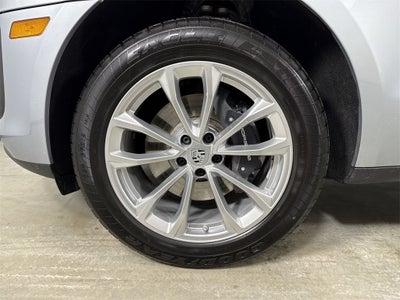 2025 Porsche Macan AWD